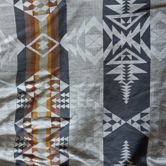 Ariat × Pendleton size L button down - Picture 9 of 11